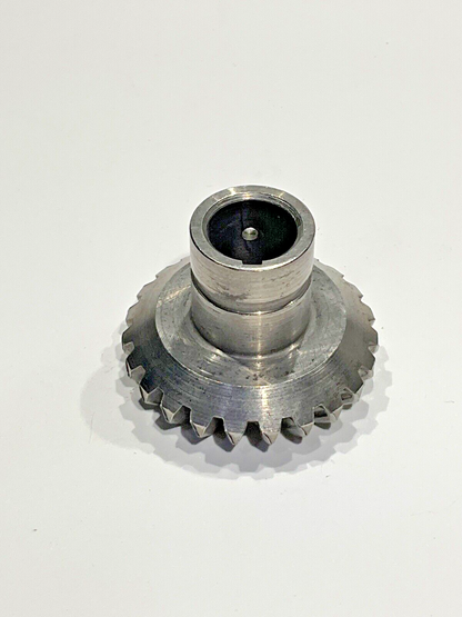 P/N: 632617 TCM Accessory Adapter Gear (AR)