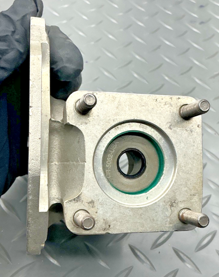 P/N: 641442 Continental Engine Tach Generator Housing (NE)