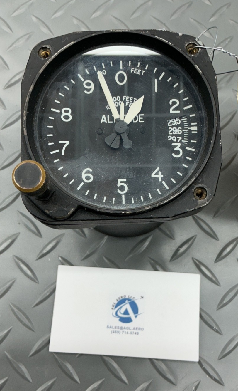 P/N: 671BK-010 Kollsman Altimeter Alt P/N AF-27815 (AR) - for one