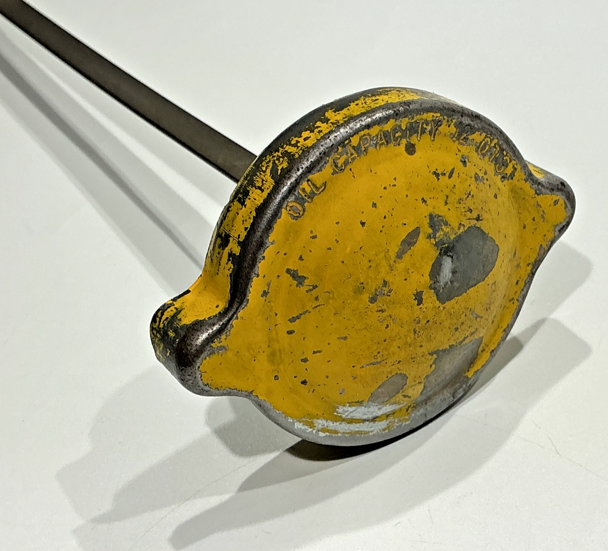 P/N:  633233-5 L TCM Dipstick / Oil Gage 12Qt (AR)