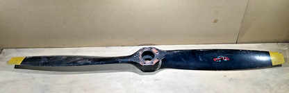 P/N: 1A200FM8372 McCauley Propeller - Fixed Pitch (AR)