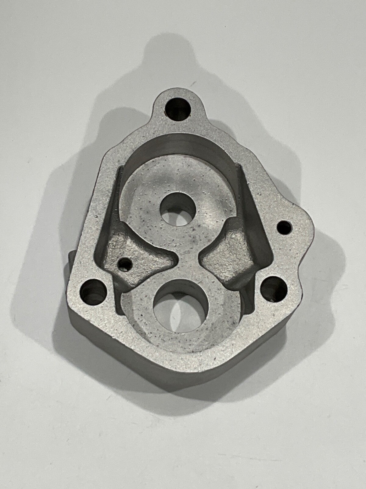 P/N: 78528 Oil Pump Housing (New)