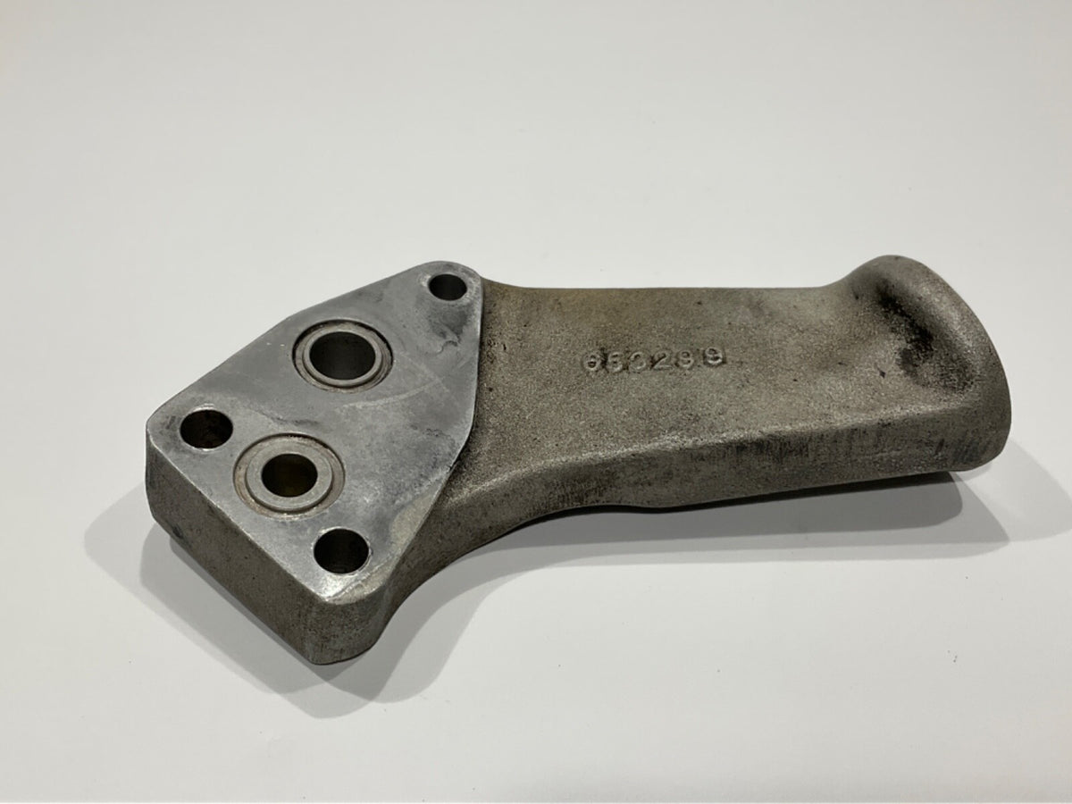 P/N: 653306 TCM Engine Mount Outbd Lower