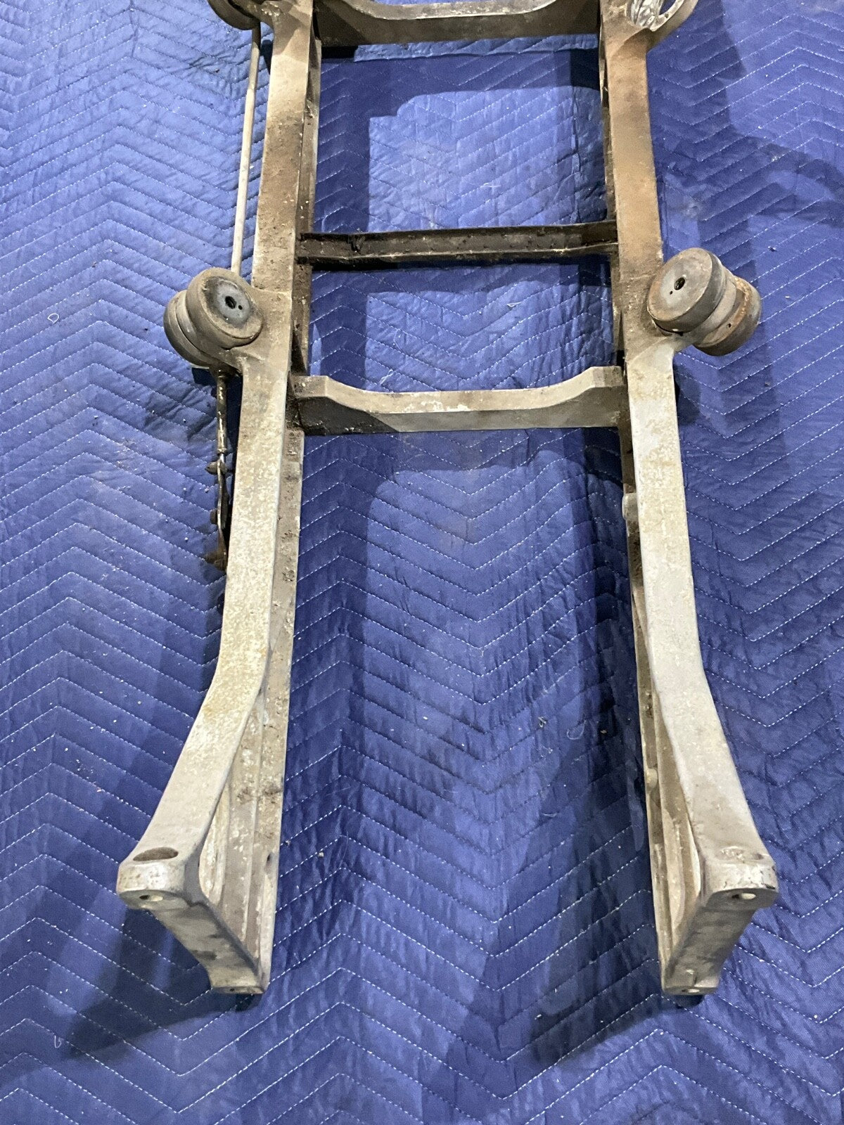 P/N: 5620029-505 Engine Mount Assembly from 500A Aero Commander (AR)