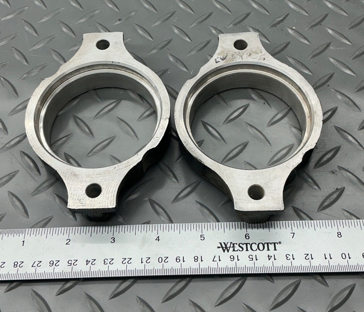 P/N: LW-12706 Magneto Adapter Plated (NE)