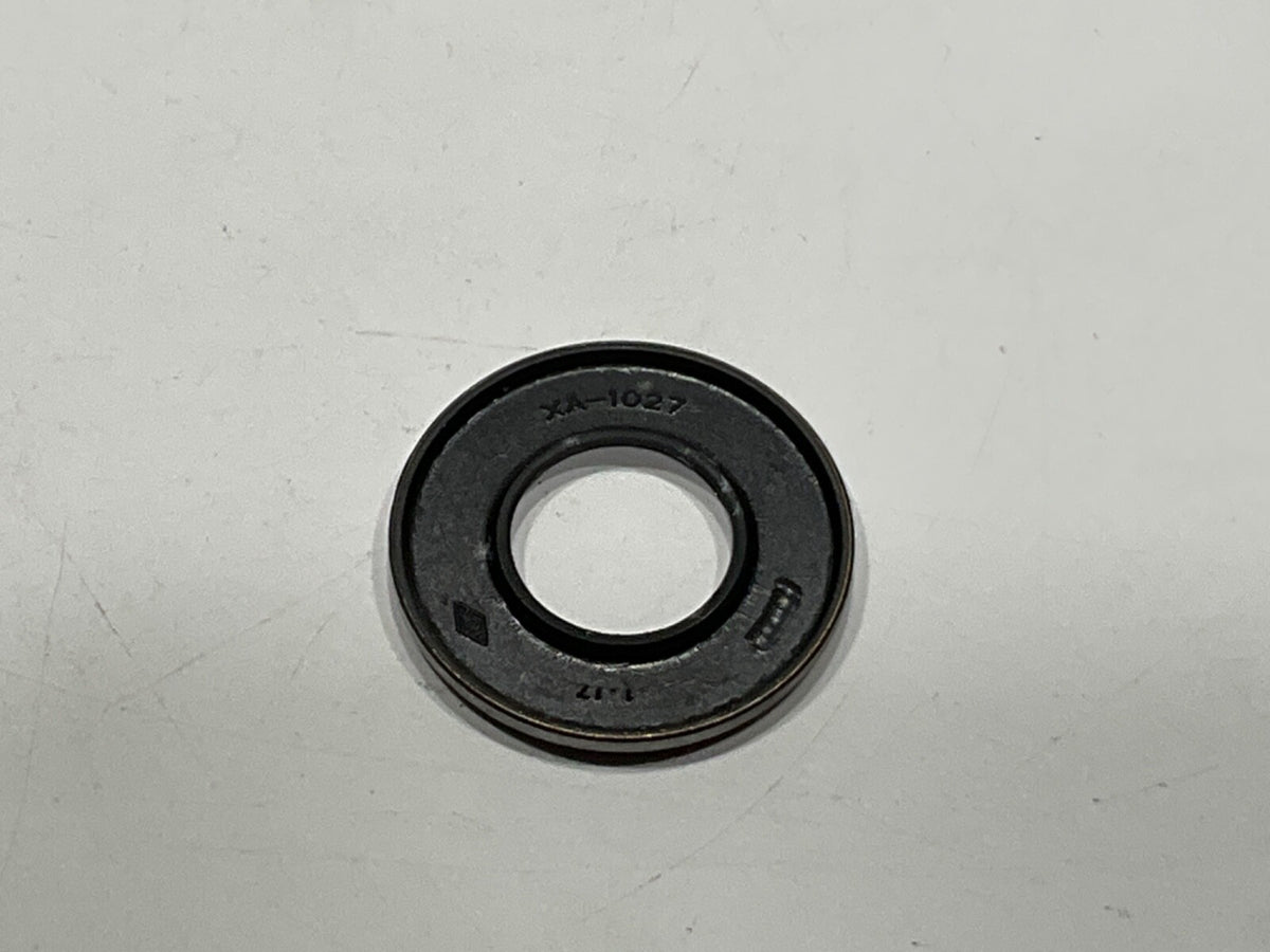 P/N: AF7027EO Freudenberg/NOK Shaft Seal XA-1027