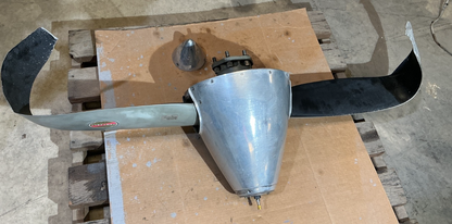 P/N: RH & LH Hartzell Propellers & Assembly from Beechcraft Duchess Model 76
