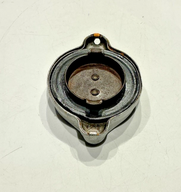 P/N: 640620-10 TCM Oil Cap 8 Qts (AR)