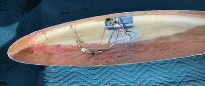 P/N: RH Wing Tip and Strobe Light Beechcraft Duchess Model 76 (AR)