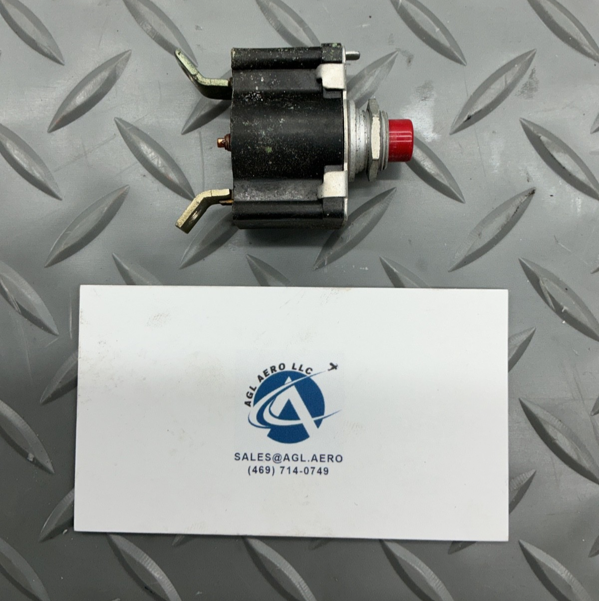 P/N: PSM-15N Klixon PSM 15 Amp Circuit Break (AR)