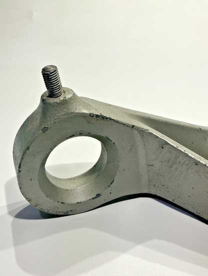 P/N: 531248 Continental Bracket Engine Mount Rear RH (AR)