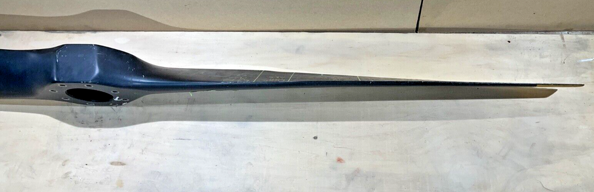 P/N: 1A200FM8570 McCauley Propeller - Fixed Pitch (AR)