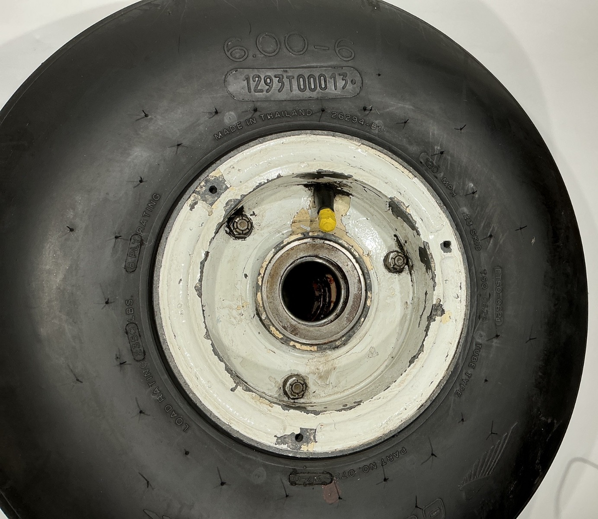 P/N: 36-8001-3 Wheel Assy, Main Gear with Tire - Tread Wear Spot (AR)