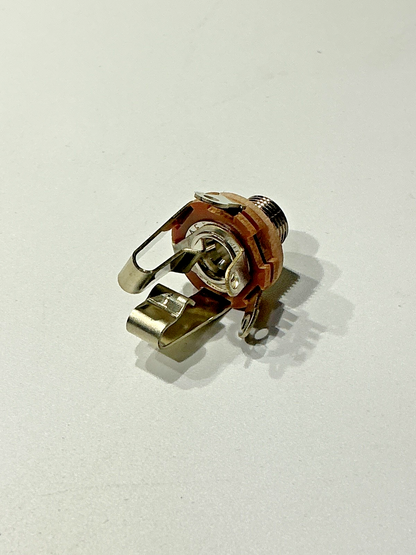 P/N: SWC11 Switchcraft Mono Headphone Jack, 2-Circuit JJ-034 (NE)