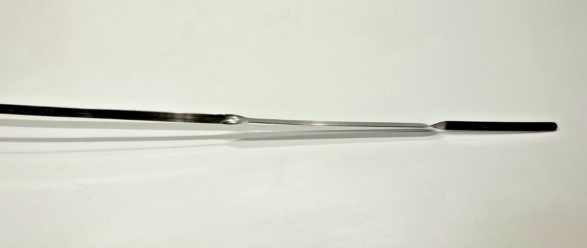 P/N: 652171-10 Oil Gage / Dipstick 12 Qts (AR)