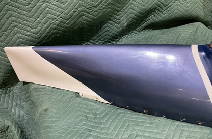 P/N: RH Wing Tip and Strobe Light Beechcraft Duchess Model 76 (AR)