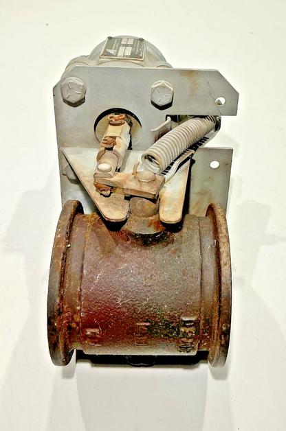 P/N: 76649-1-85 Lycoming Valve (AR)
