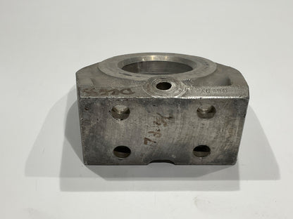 P/N:  76790 / 76983 Bracket Engine Mount (AR)