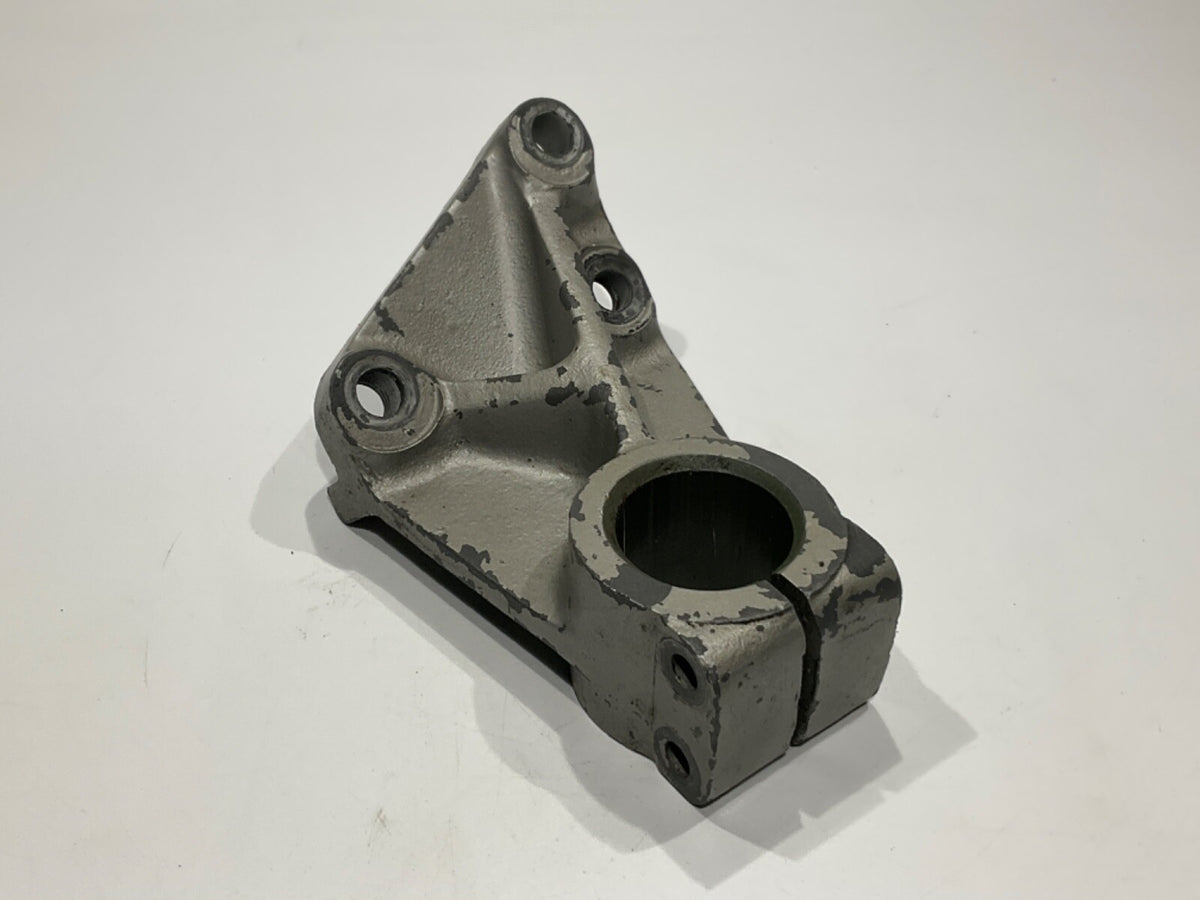 TCM - Engine Mount Bracket (Cessna 172) P/N: 40043