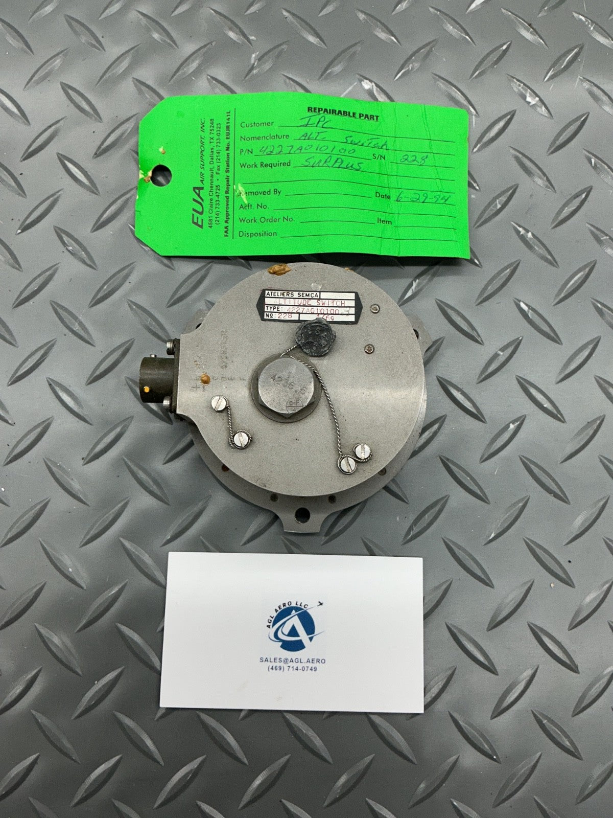 P/N: 4227A010100 Ateliers Semca Altitude Switch w/Repairable Tag (AR) - for one