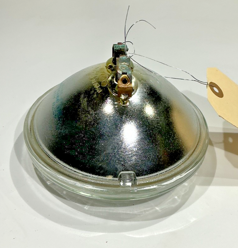 P/N: GE 4570 Norman Lamp (NOS) - for one