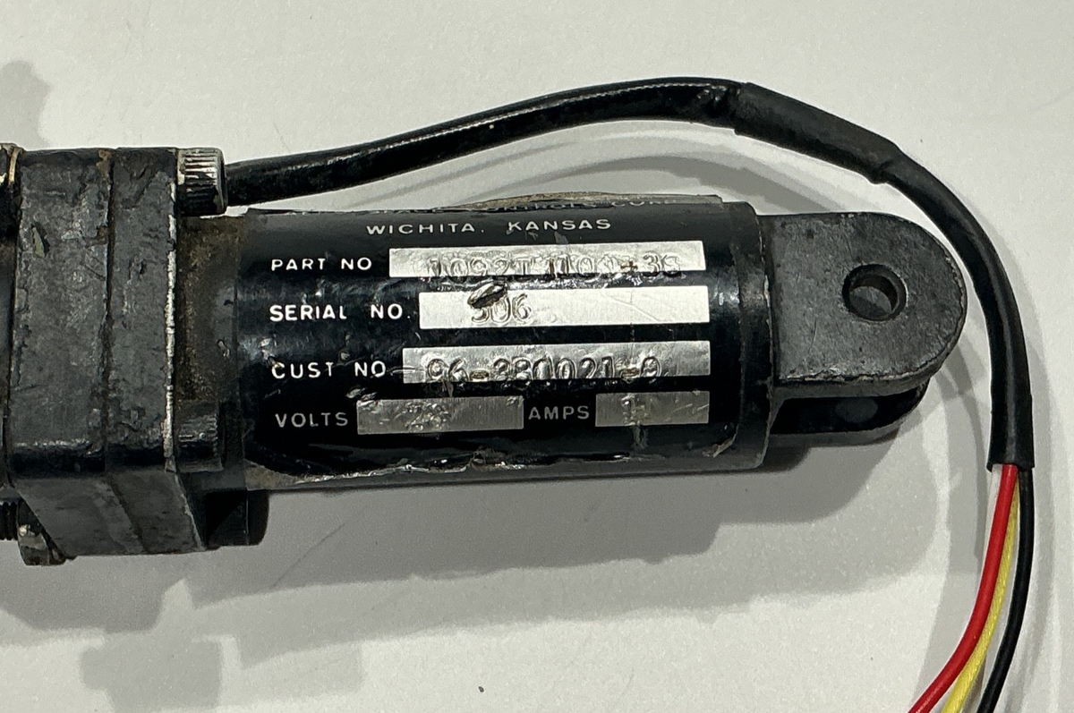 P/N: 109TH100-3 Flap Actuator (AR) - for one