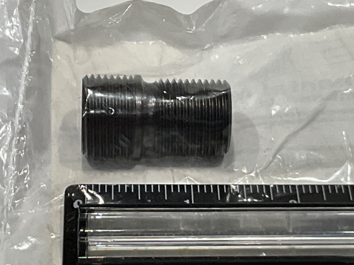 P/N: 653490 Stud Adapter