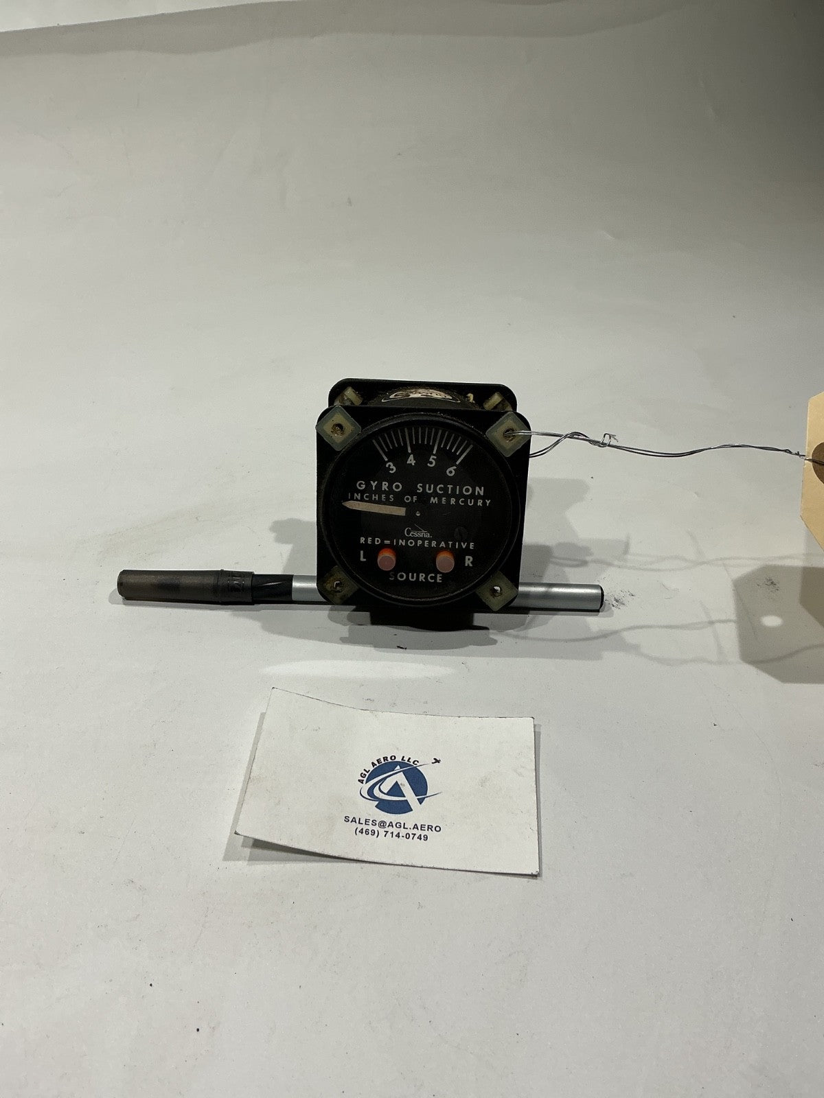 P/N:  (AR) - for one - S-1435N2 - Suction Gauge from Cessna 310