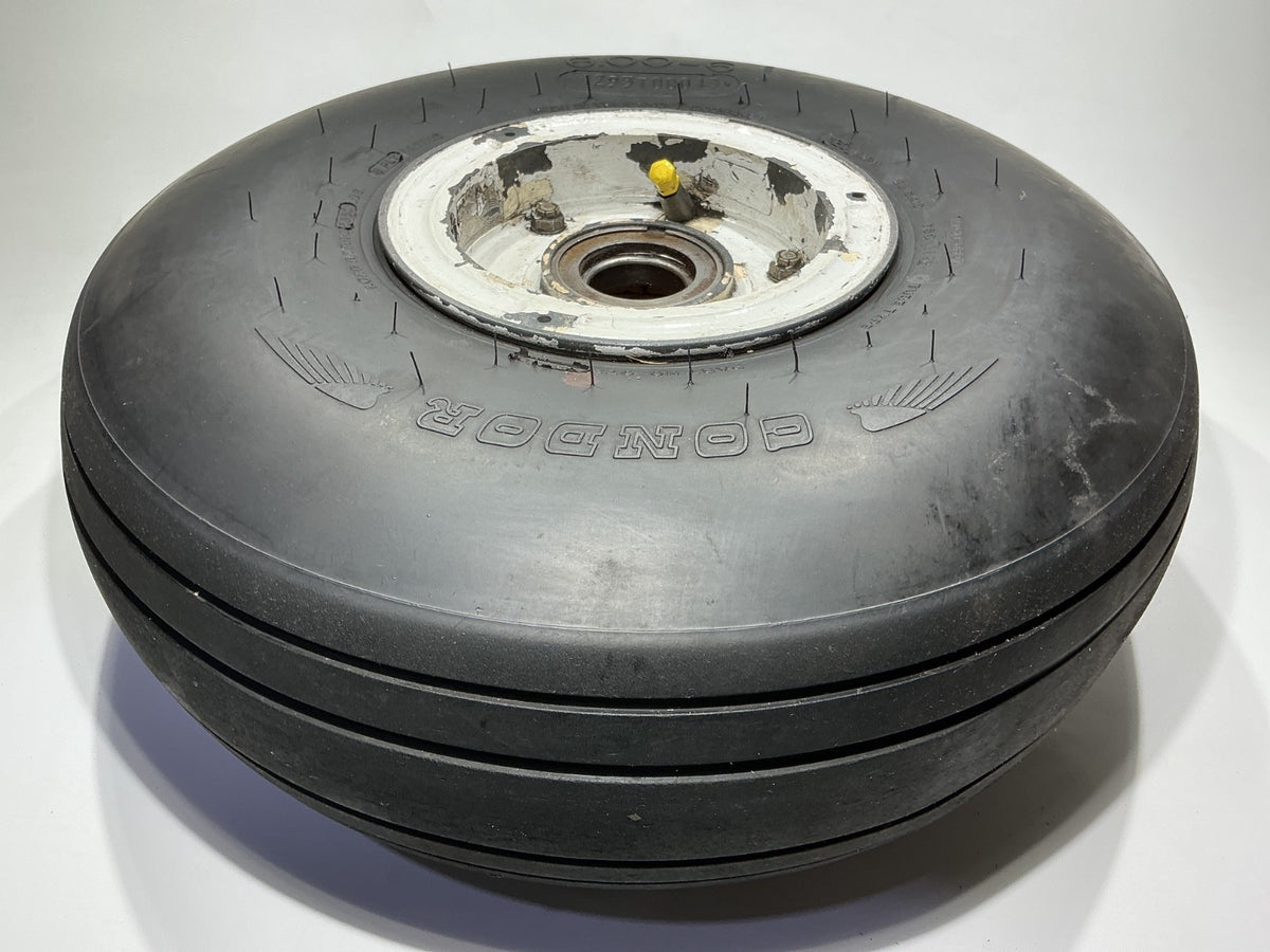 P/N: 36-8001-3 Wheel Assy, Main Gear with Tire - Tread Wear Spot (AR)