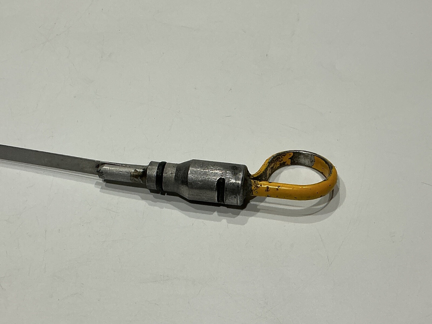 P/N: 635160-1 Cessna 411 Dipstick 13 Qt - RH (AR)