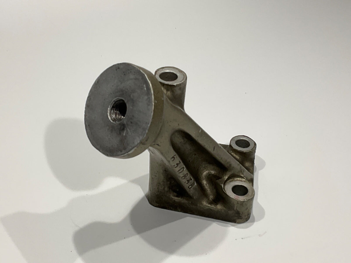 P/N: 630838 (Alt 630920) TCM - Engine Mount Bracket