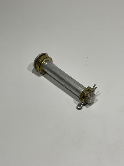P/N: AN27–44 Bolt