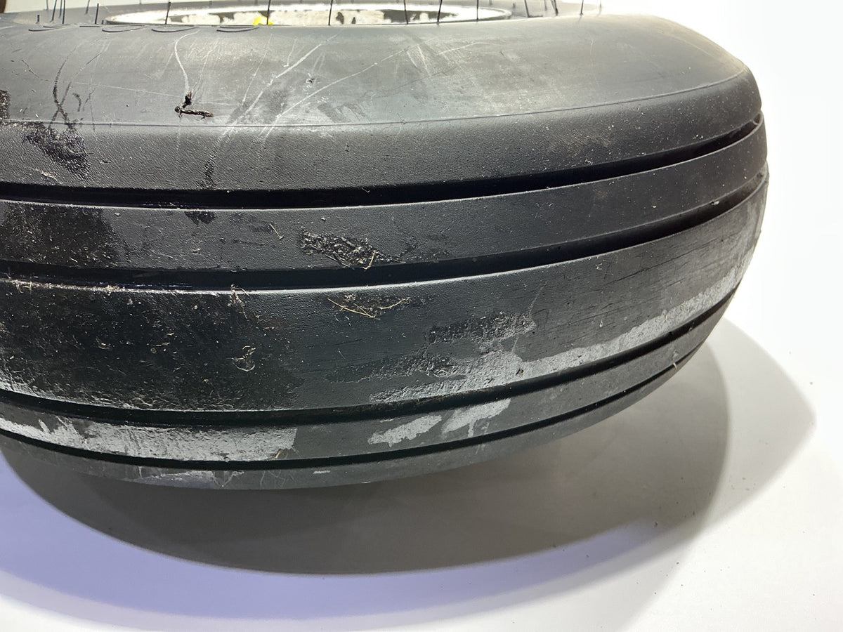 P/N: 36-8001-3 Wheel Assy, Main Gear with Tire - Tread Wear Spot (AR)