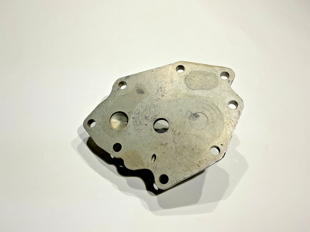 P/N: 629415 / 629392 TCM Oil Pump Cover Tack Drive (AR)