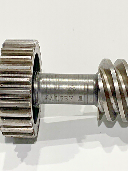P/N: 641537 TCM Gear Shaft Starter (S/S 635792) (AR)