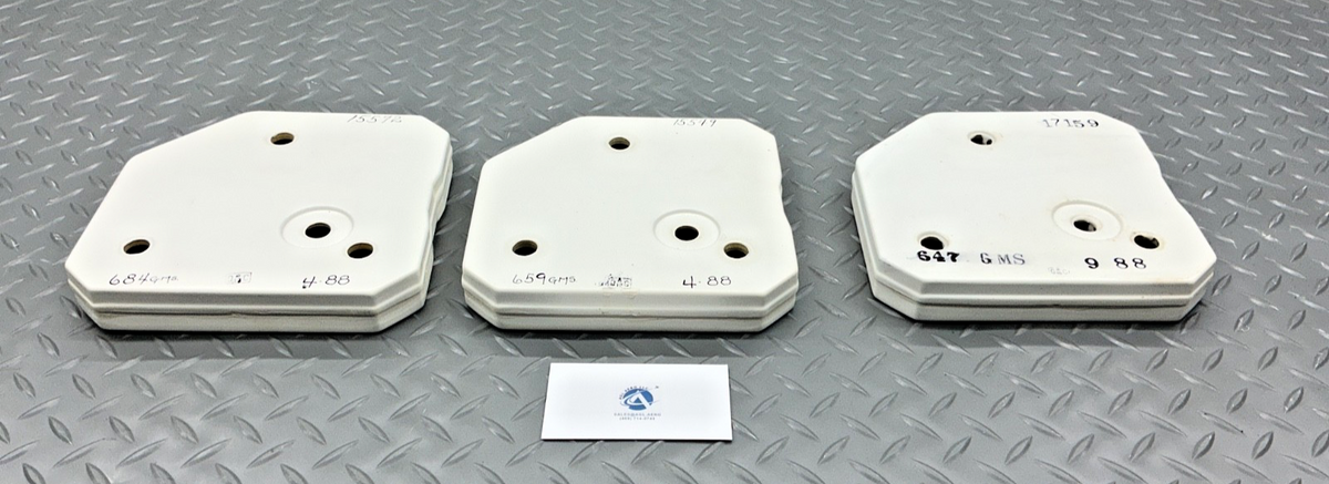 P/N: 1560-01-485-0240 or 9300A006 Sound Insulator (AR) - for one