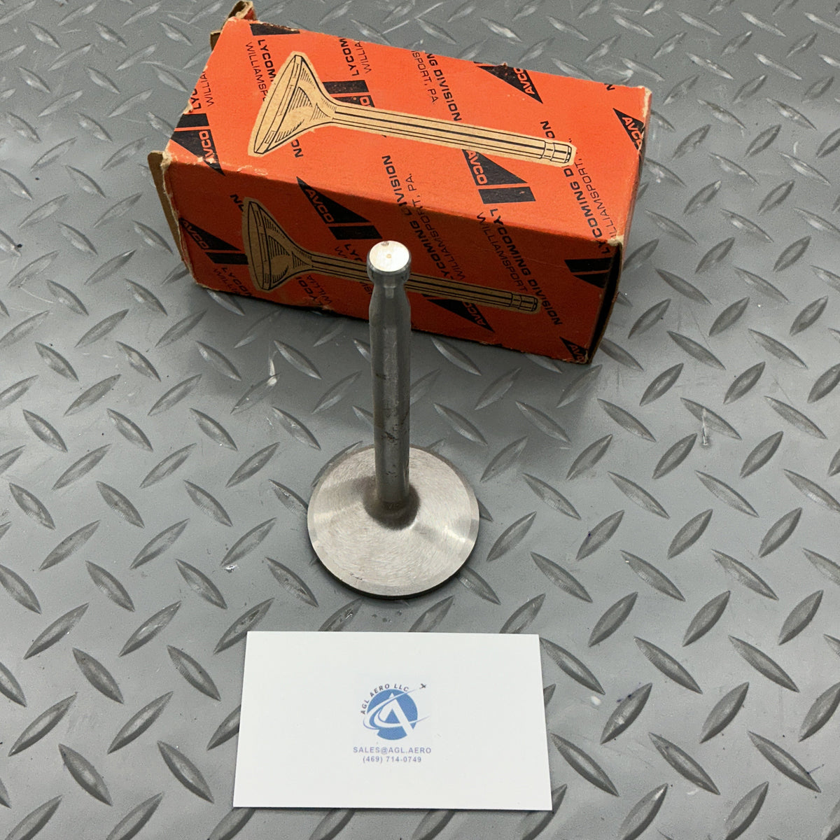 P/N: LW-14535 (Early P/N: LW-13087) Lycoming Intake Valve for TIO-541 (NOS)