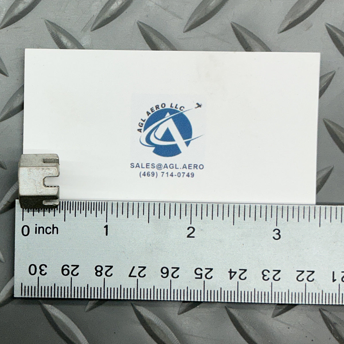 P/N: STD-872 Lycoming Nut-.375-24 Slotted (NOS)