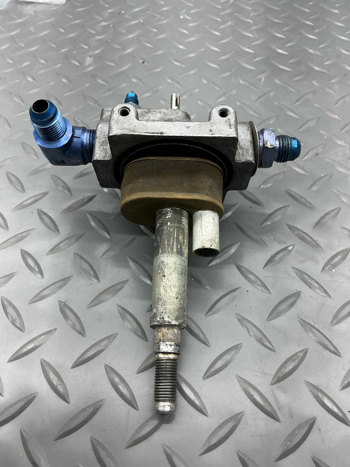 P/N: 0756005-1 Cessna 150G Fuel Strainer Assembly (AR)