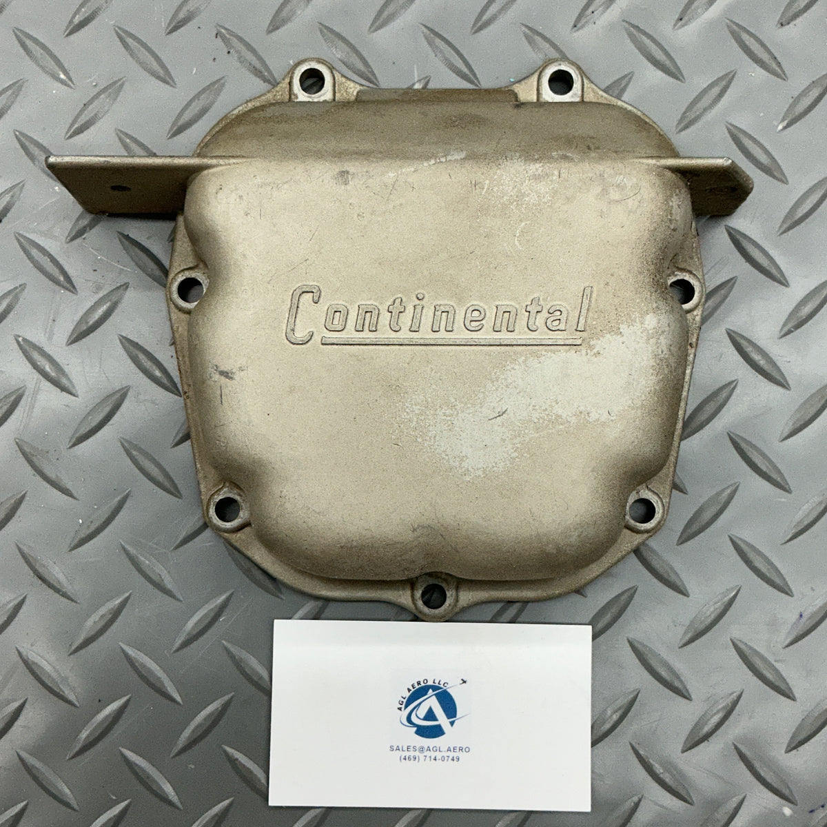 P/N: 532450 Continental Valve Rocker Cover (AR)