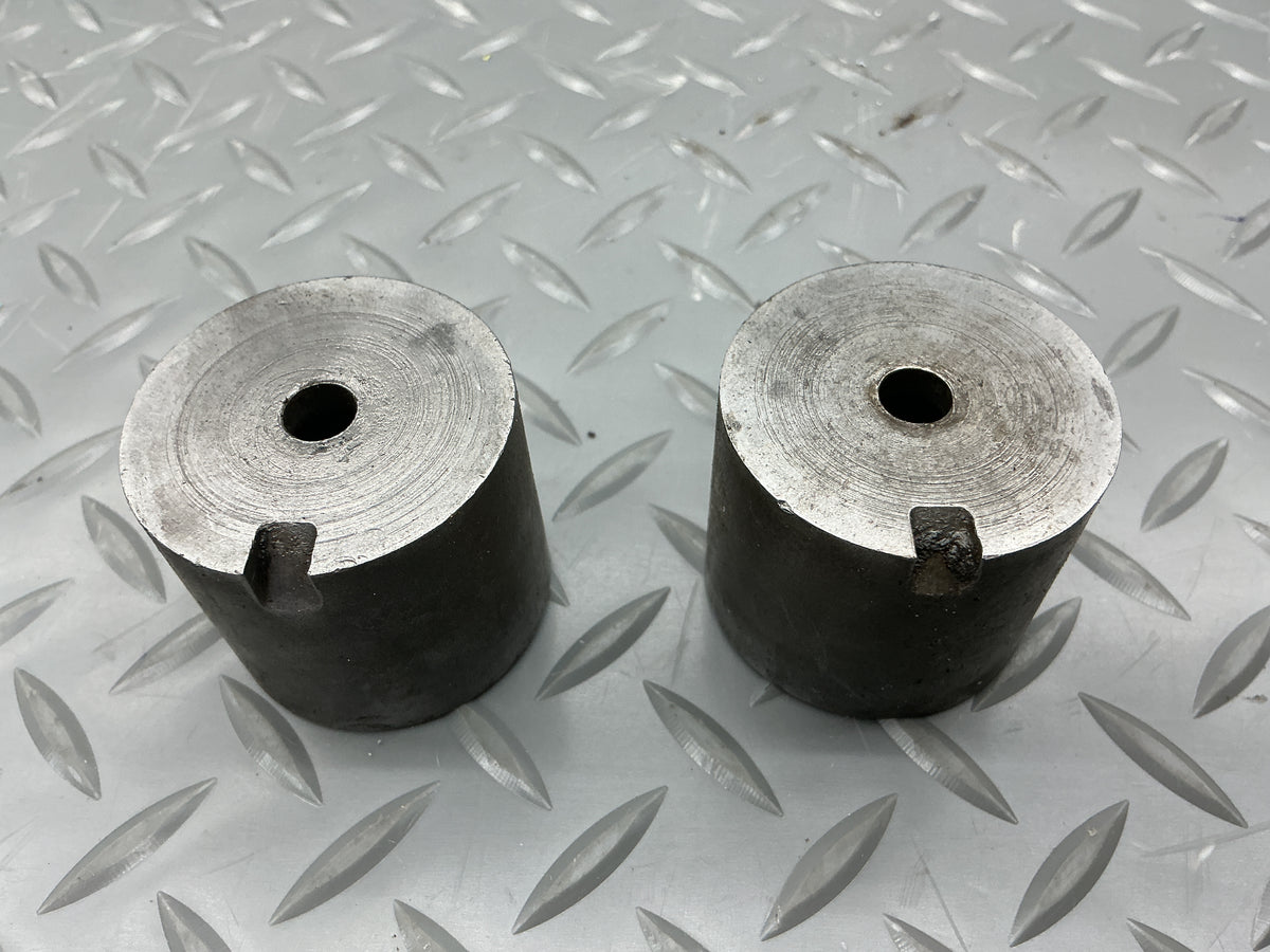 P/N: 0442142-1 Cessna 150G Nose Wheel Axle Tube with Ferrule Caps (AR)