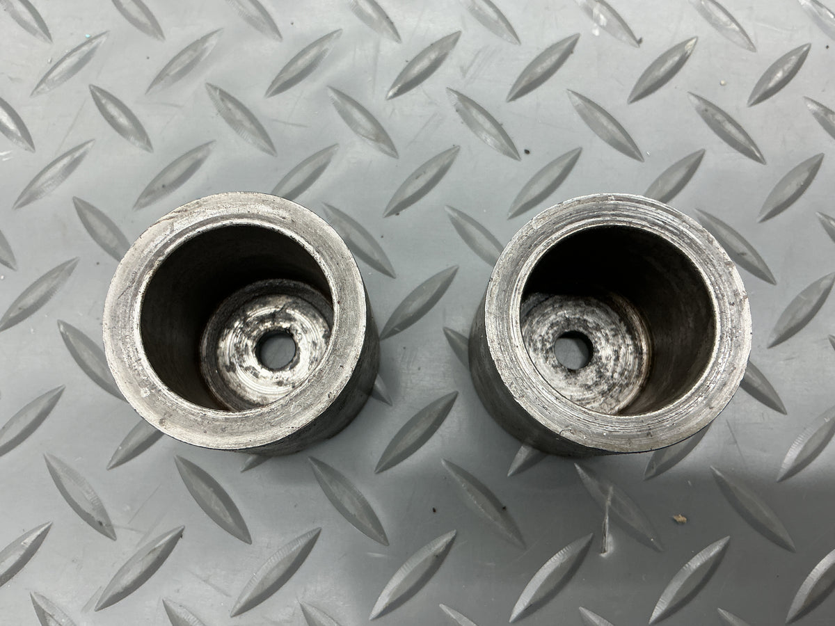 P/N: 0442142-1 Cessna 150G Nose Wheel Axle Tube with Ferrule Caps (AR)